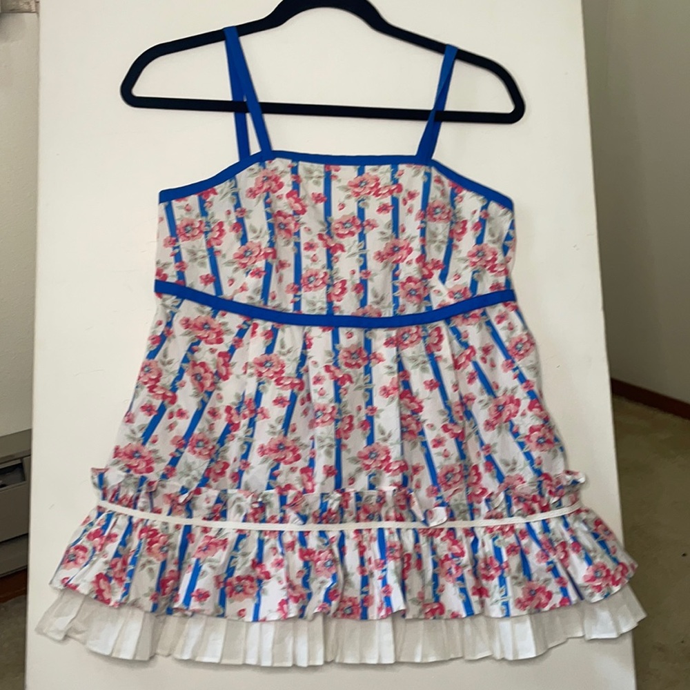 Betsey Johnson Floral Summer Top - Picture 1 of 4